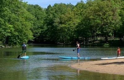 Knotty but Nice-sleeps 6-one minute to lake! - Foto 40