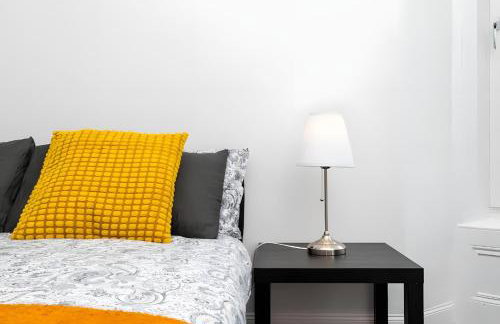 5 Individual Beds - Free Parking - Foto 8