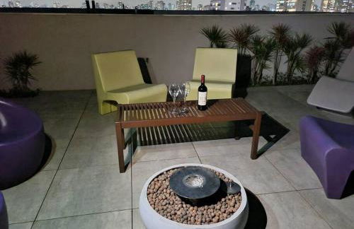Ap10 Prático, confortável com wifi, piscina, rooftoop e academia em frente ao Metrô - Photo 38