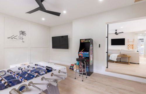 Modern Beach Home, Family Friendly, Heated Pool - Foto 27