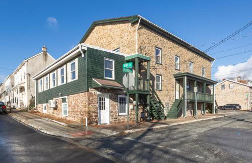 Rustic & Renovated 3 Bed - 8 Min Walk to Bridge St - Foto 22