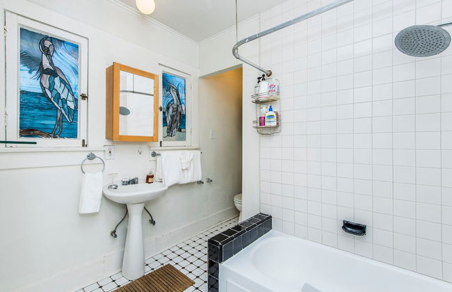 Charming 2 Bedroom Bungalow in Silver Lake - Foto 17