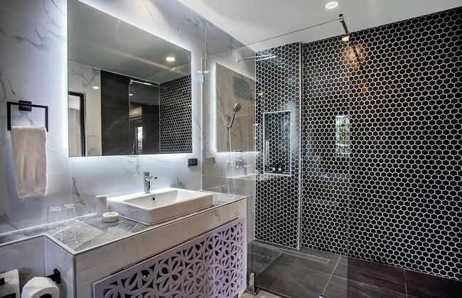 Baan Santhiya Private Pool Villas - Photo 39