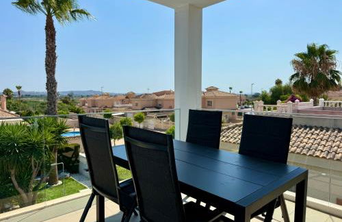 Luxury villa with large swimming pool and outdoor area - Foto 15