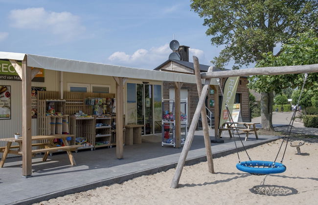 Fully Furnished Tiny House near Beach - Foto 38