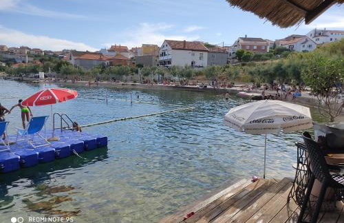 FINA M Studio Apartman - Foto 26