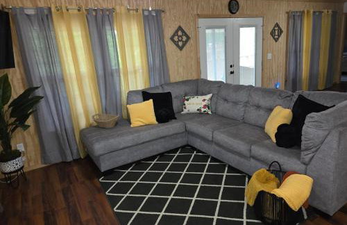 Quiet Cozy Cabin with essentials Minutes to Lake Fork - Foto 1