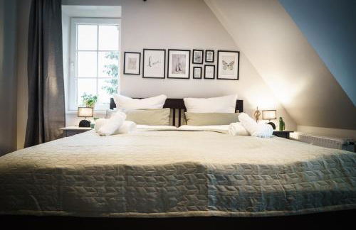 BBQ I XXL Rooftop I Kamin I King I Kücheninsel I Wasch I WOOON Design BnB I - Foto 1