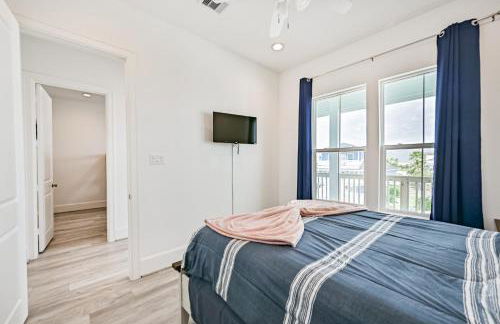 Walk 2 Beach & Huge Pool! Pets Allowed! Salty Sea Dawg - Photo 30