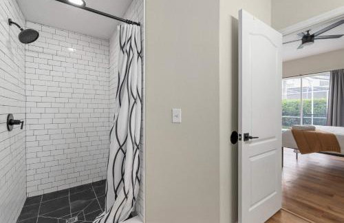 Townhome w heated pool & game room - Foto 18