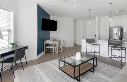 Landing Amazing 3BD Pool Yoga Studio - Photo 43