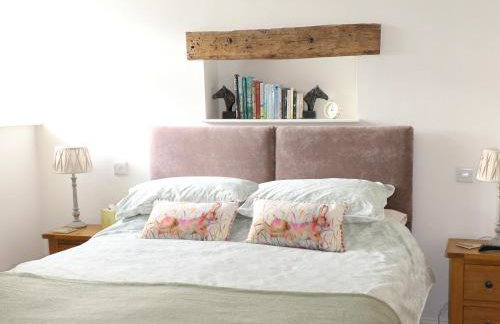 The Smithy - Photo 8