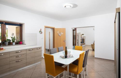 KUŽINIĆI - Foto 23