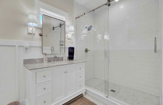 Walk to the Beach + Private Pool, Rooftop Terrace, Balcony 3602 Cameron - Foto 19