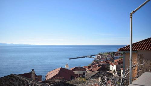 Captain's View - Photo 2