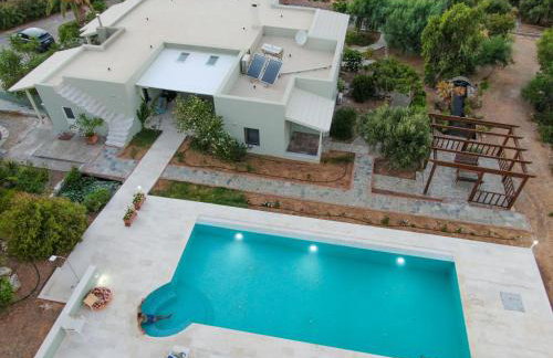 NEW - Villa Manika - 3BR 3BA Pool - Foto 6