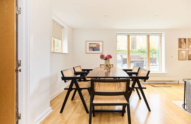 The Gwendolen Place - Contemporary 2bdr Flat w/ Terrace + Balcony - Foto 14