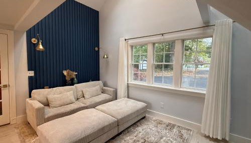 Cozy Waterfront Cottage - Sleeps 4 - Photo 5