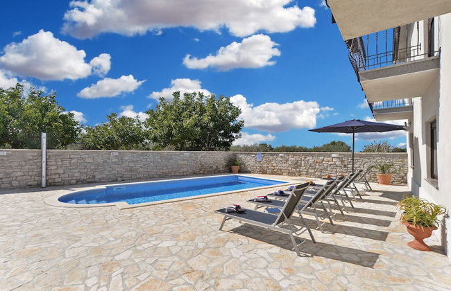 House 1384 - Photo 70