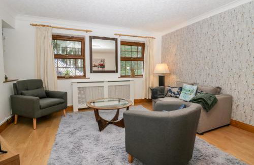 Time and Tide - Photo 3