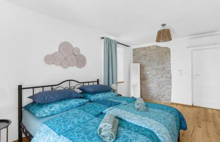 Villa Saini with Sea View - Photo 26