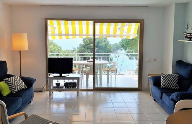 Apartamento con vistas al mar y piscina en la cala “Cap Roig” - Foto 22