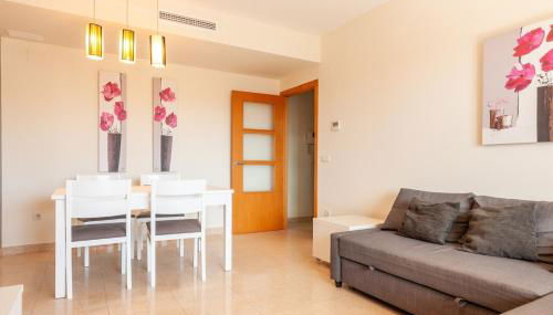 Burriana Beach Retreat: Pool & Comfort - Foto 2