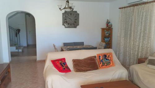 Casa Los Olivos, villa with a pool - Photo 2