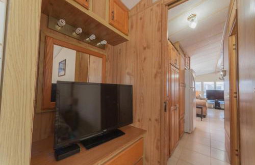 Island Beach House with No Extra Fees - Photo 16