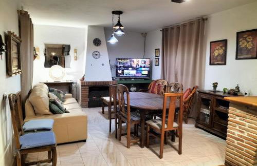 Las Lagunetas - Descanso Rural - El Capricho - Foto 1