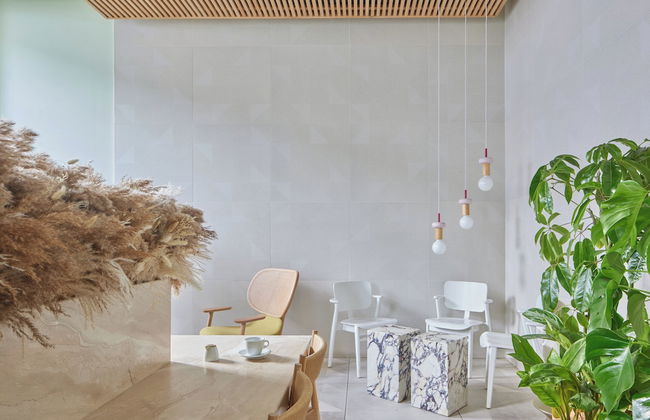 Eden Locke - Photo 4