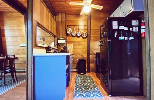 Designer Poconos Chalet I Ski, Skate, Lakes, Family-Friendly - Foto 15