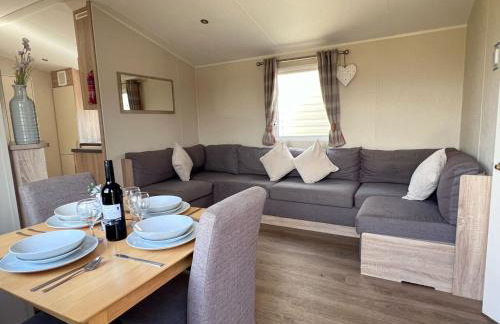 Modern & Blissful Beach Park Holiday Home in Dovercourt, Essex, - Foto 18