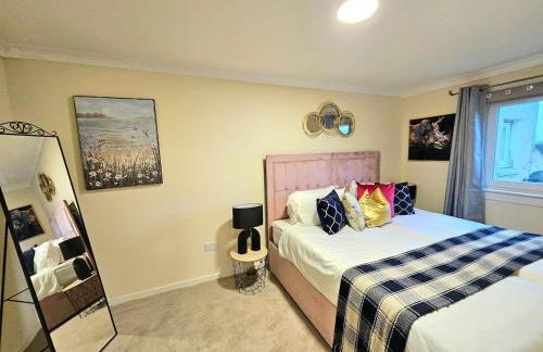 Stylish & Spacious 4 Bedroom House - Foto 4