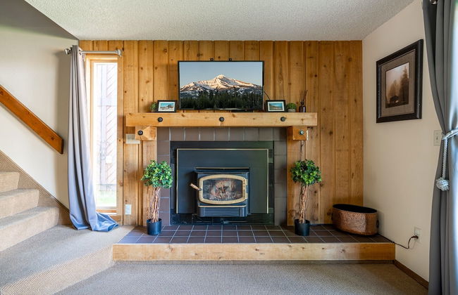 Huckleberry House - Photo 24