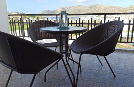 Voula's Garden Apartments - Foto 2