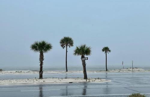 Bare Feet Bunkhouse-Close to beach & dog friendly - Foto 36