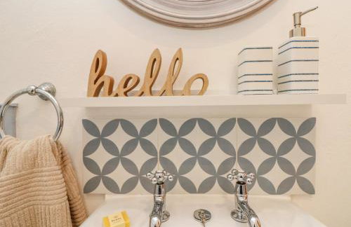 Pond Cottage - Photo 18