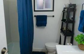 Beautiful Renovated Cozy Forest Home with Hot Tub in Crestline - Foto 8