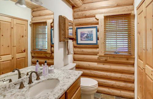 Along Big Wood River Hailey Family Cabin with Yard - Foto 13