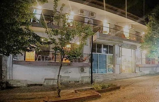 Elizabeth Hotel - Photo 1