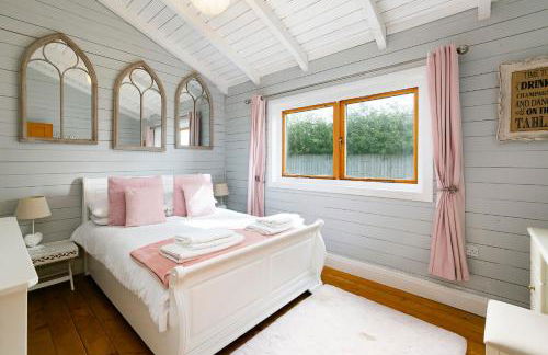 Sleeps6- Hot Tub- Pet Friendly- Log Burner - Foto 5