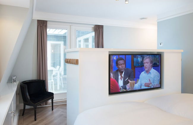 BizStay Park Central Executive - Photo 46