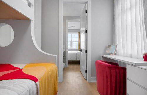 CASA NICA! Luxury Private Pool Home with dock on a saltwater canal! - Foto 34