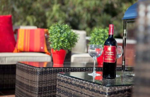 Villa Sitges El Olivo High Comodity AC Pool Heated 30º Optional Real Garden Pool XXL 10 min drive from Sitges - Foto 37