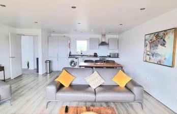 Central Belfast Apartments: Sandford - Photo 12