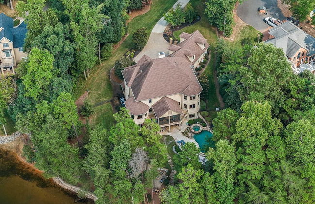 Livin' Large Lake Norman Estate w/ Pool, Dock, Game Room & Scenic Views - Photo 43