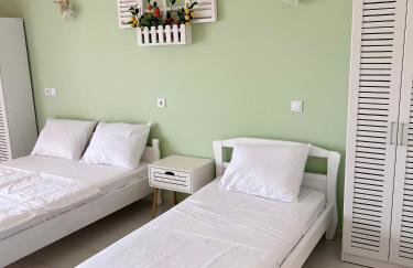 Orea Boutique Studios - Photo 18