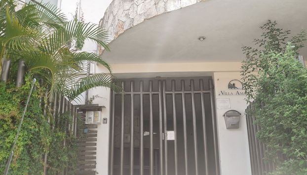 Entrada (vista interior)