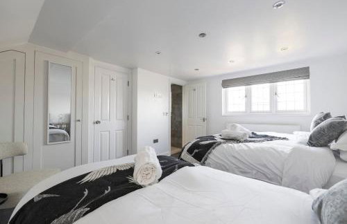 The Romford Oasis - Spacious 4 bedroom escape - Foto 68